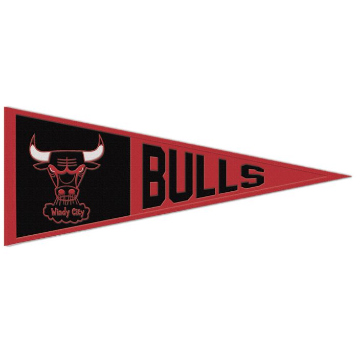BULLS RETRO PENNANT